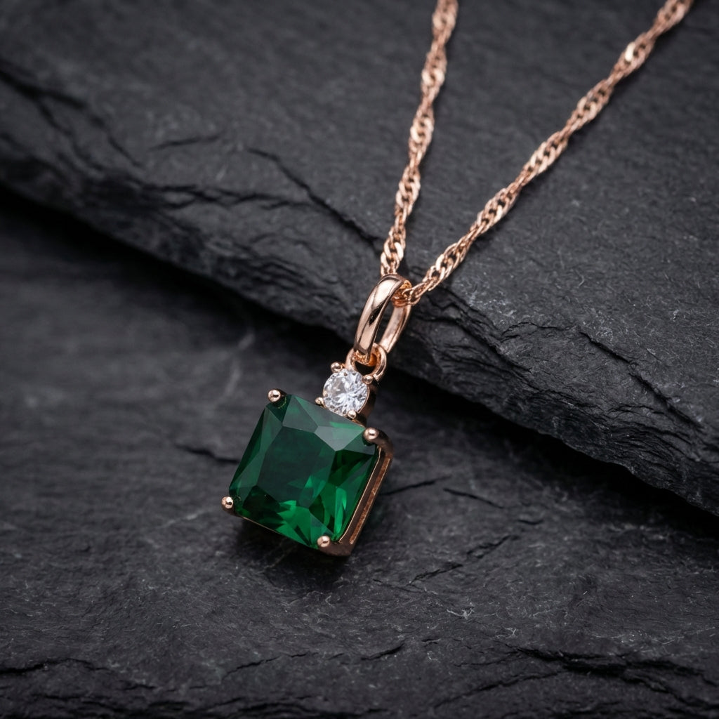 Elegant Green Stone Necklace