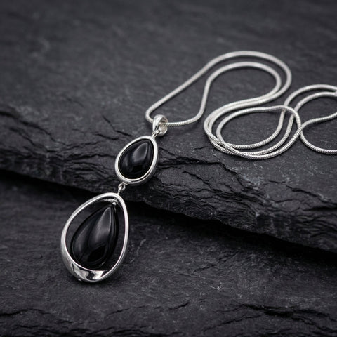 Fashion Black Stone Pendant Silver Necklace