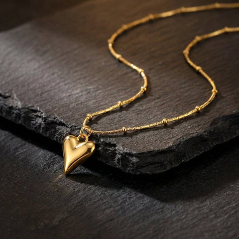 Minimalist Heart Pendant Gold Necklace
