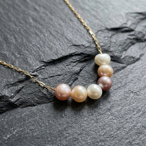 Natural Freshwater Pearl Necklace