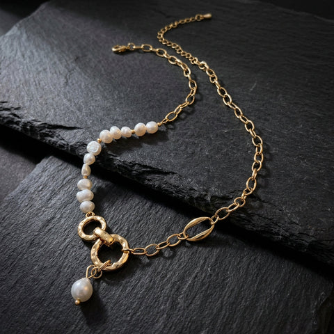 Natural Freshwater Pearl Necklace