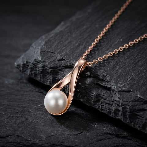 Pearl Drop Rose Gold Necklace