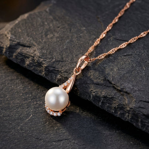 Rose Gold Pearl Pendant Necklace